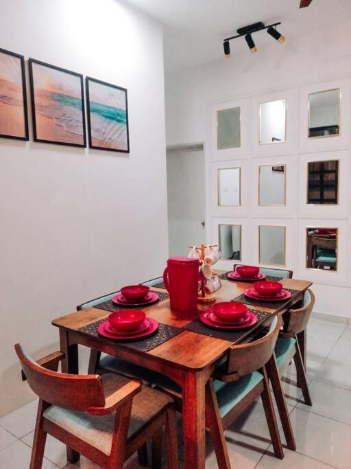 Homestay Casa Nur Iman @Adelia Kajang Dış mekan fotoğraf