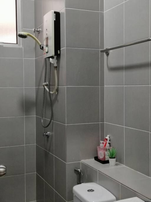 Homestay Casa Nur Iman @Adelia Kajang Dış mekan fotoğraf
